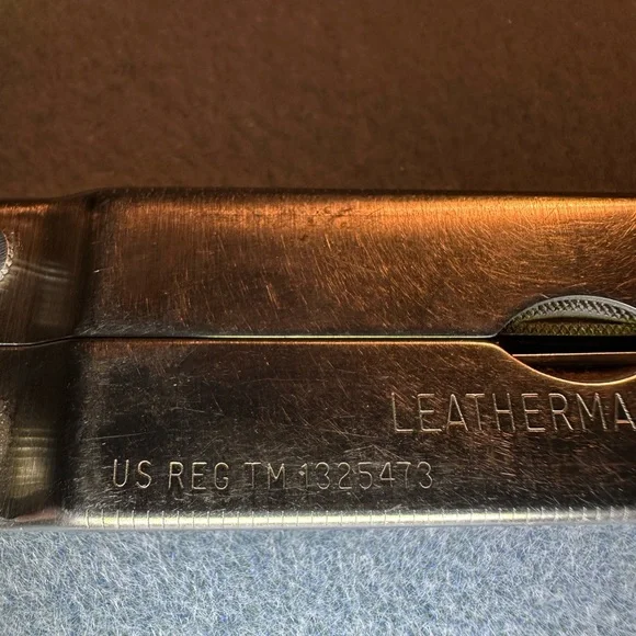 Vintage Leatherman Multi-Tool - Picture 3 of 16